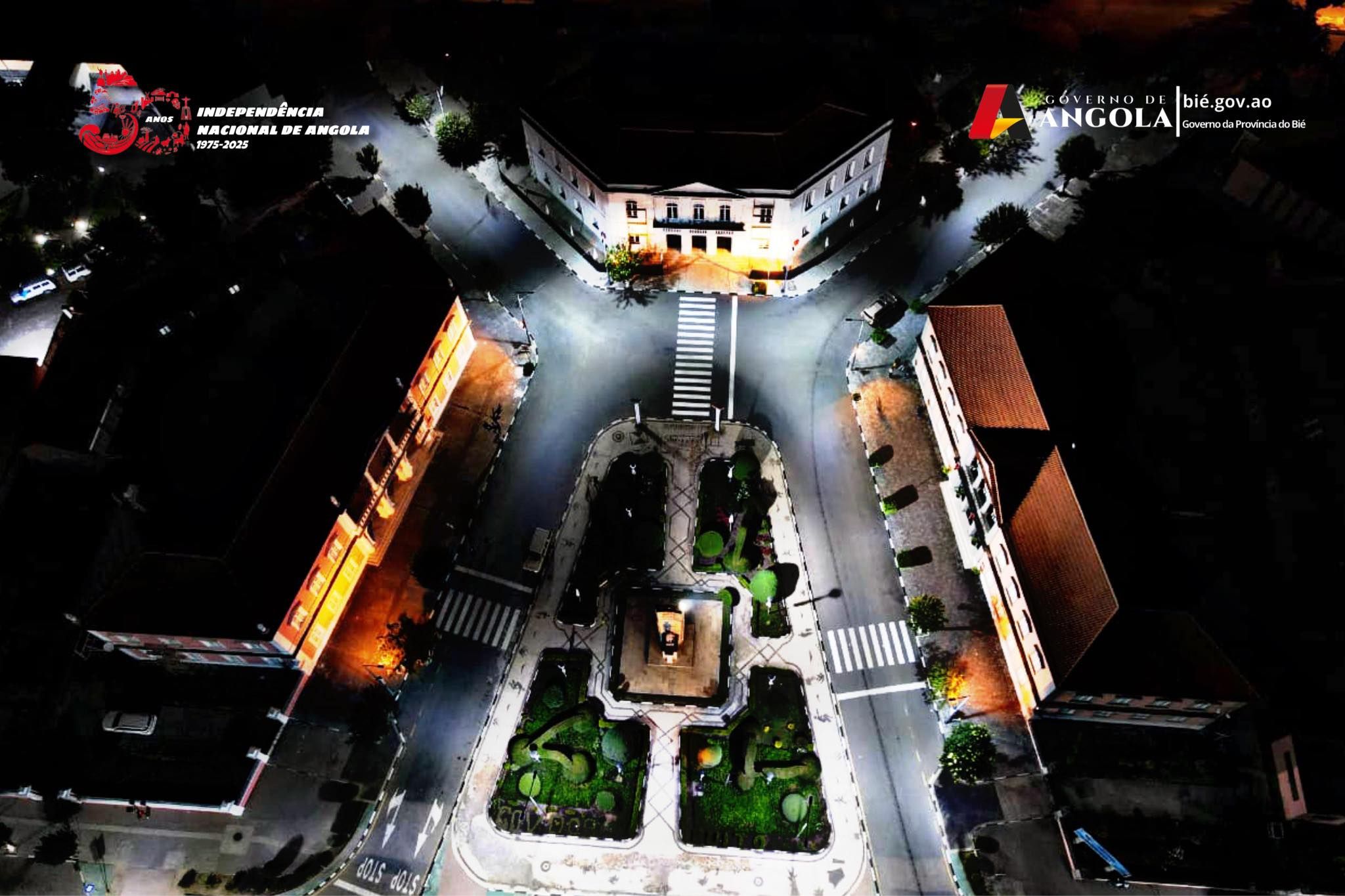 Visão Noturna da Cidade do Cuito, Capital da Província do Bié